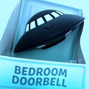 UFO Spaceship Bedroom Doorbell, New in package
